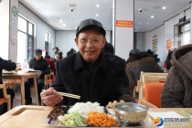 邵阳这个食堂，饭菜热乎，人心更暖！